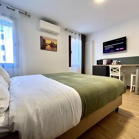 Marsela Suites-Independent Apartment Venice Exterior photo